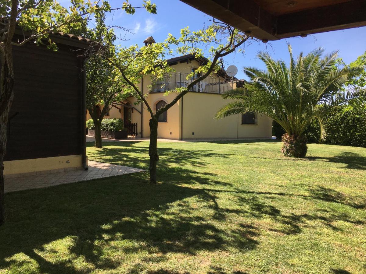Agriturismo Il Casale Morrovalle Exterior foto